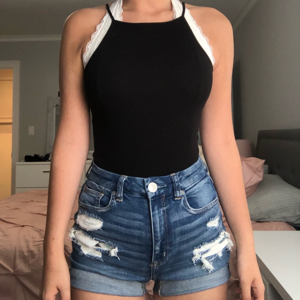 🔆Charlotte Russe Black Halter Neck Tank Top NWT🔆
